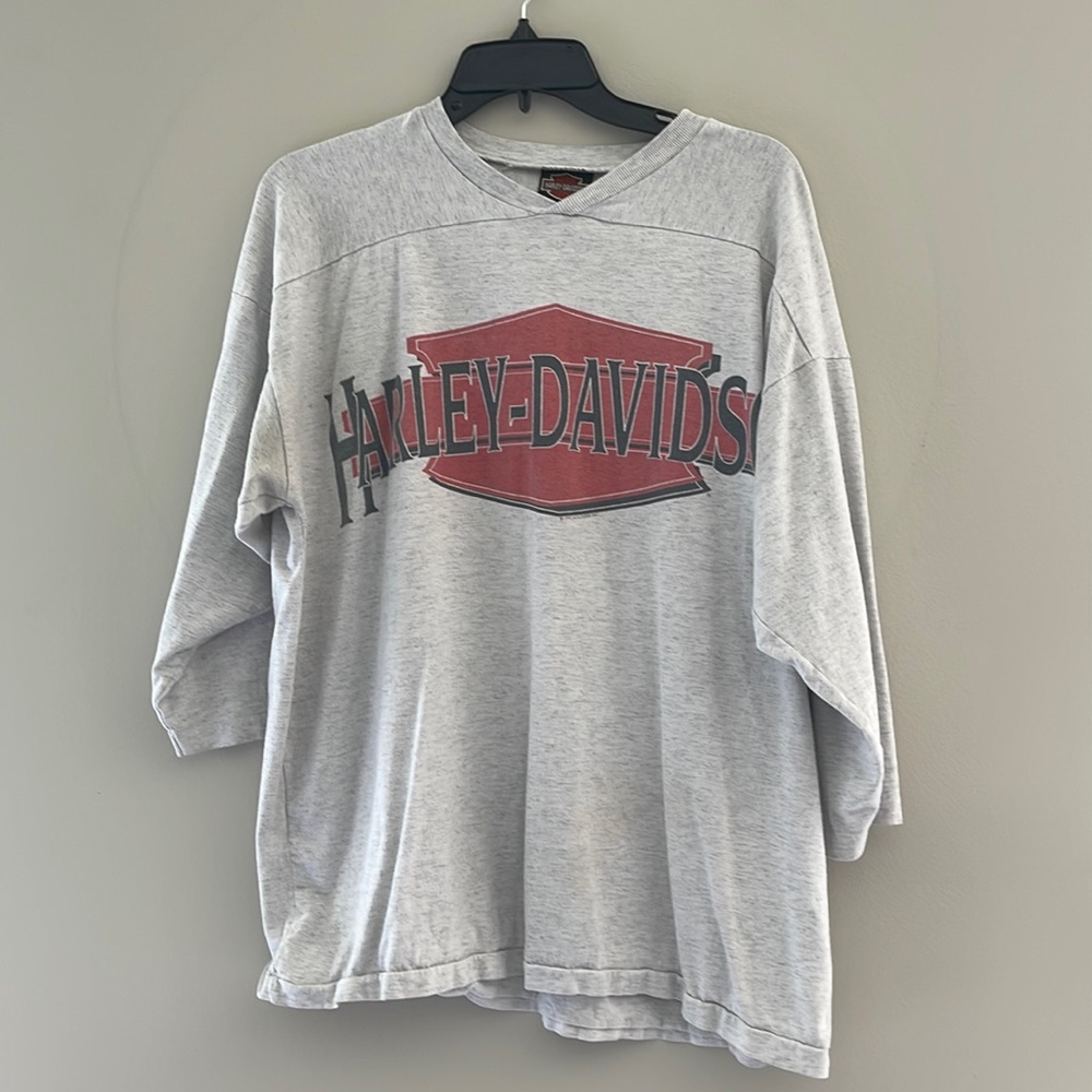 Harley Davidson men’s 3/4 sleeve in size small.